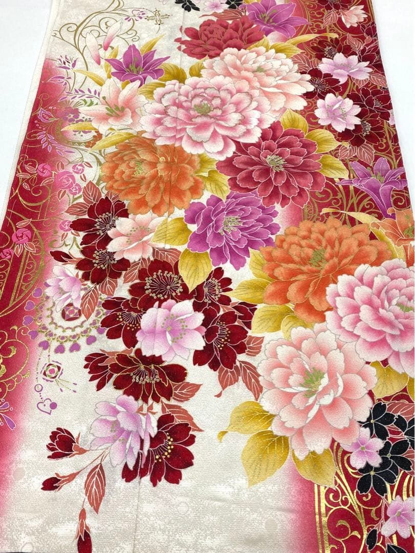 振袖 仮絵羽 銀通し ラメ刺繍 金彩 紋意匠 牡丹 正絹 未仕立て品 八掛