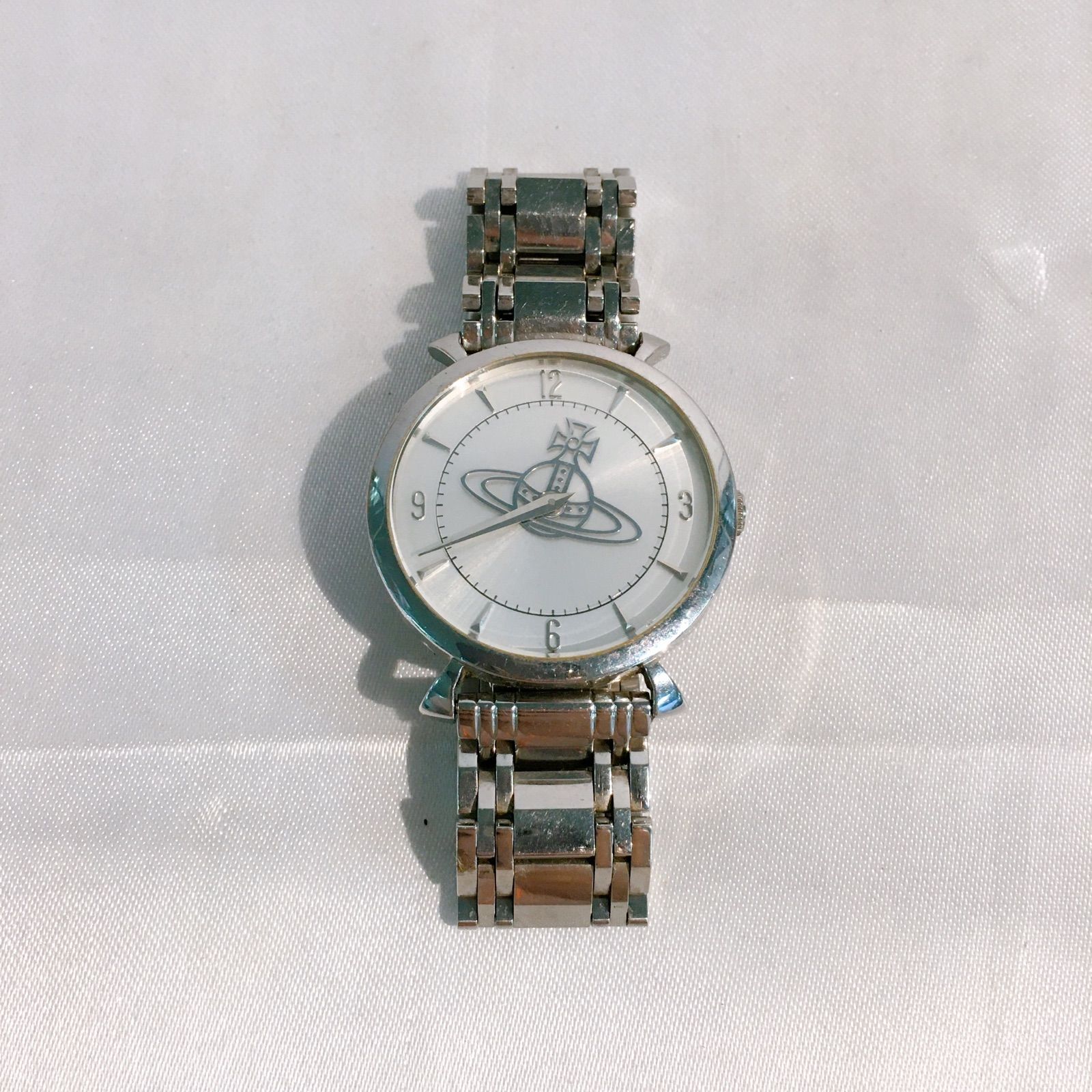 稼働品 Vivienne Westwood VW-7043 腕時計 シルバー Vivienne Westwood Classic Ladies Watch VW-7043 Silver Black