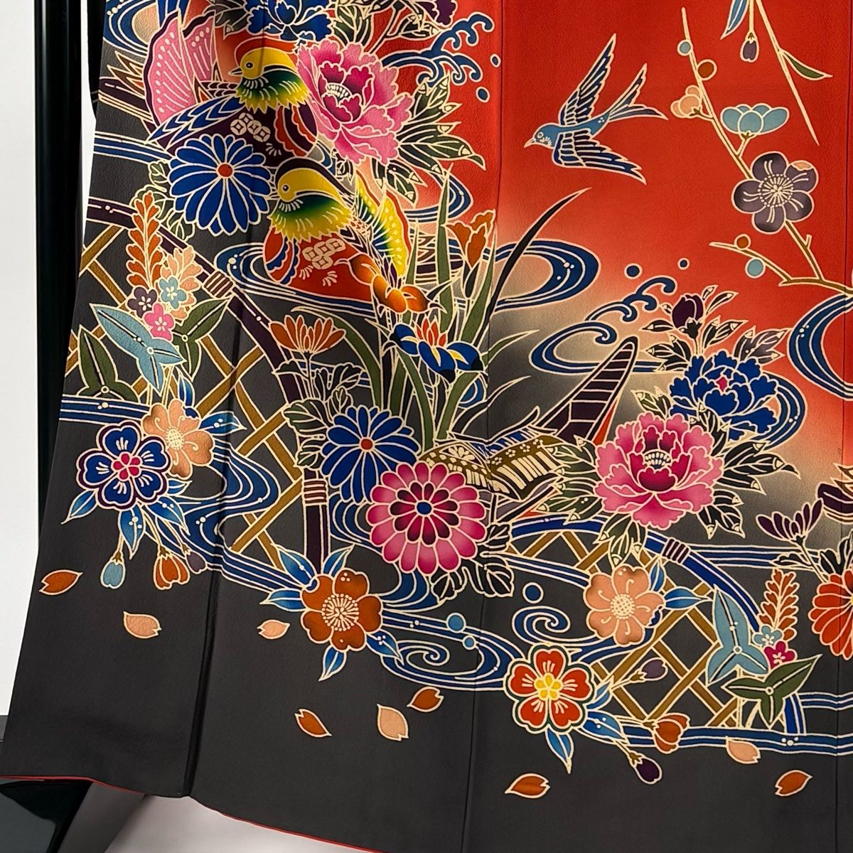 振袖 身丈164cm 裄丈65.5cm M 袷 やまと 鴛鴦 草花 染め分け ぼかし 茜色 正絹 名品 WWW_NOITHATQUANGTHANH_NET