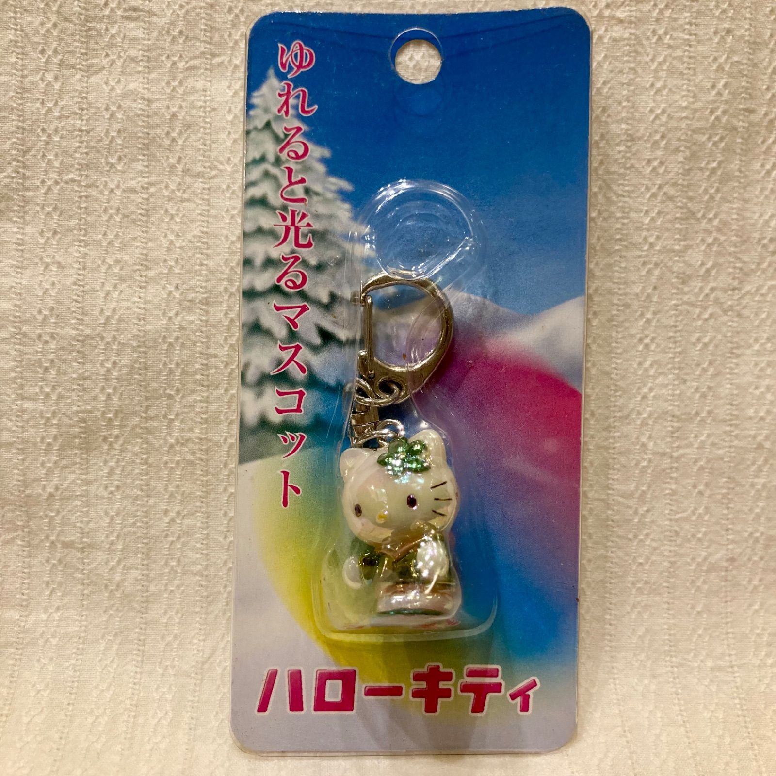 ハローキティ ゆれると光るマスコット】カオハナ スノーボード