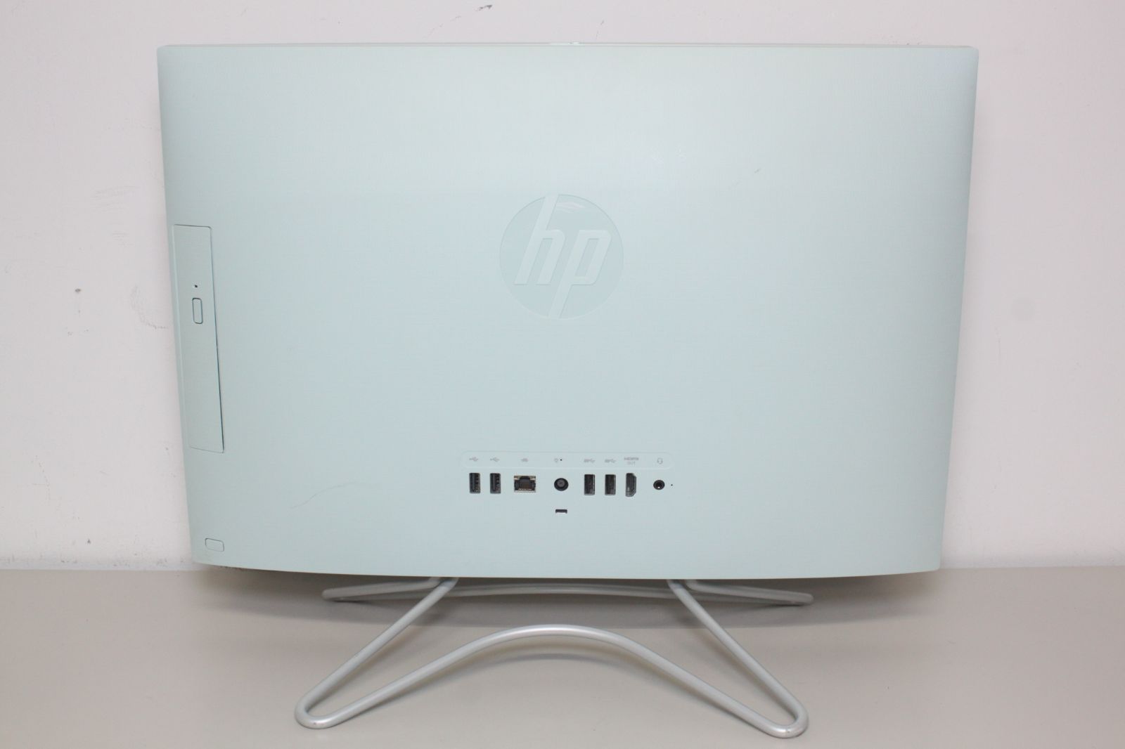 HP/一体型デスクトップPC/TPC-Q045-22/Win11/Intel Core i3-8100T