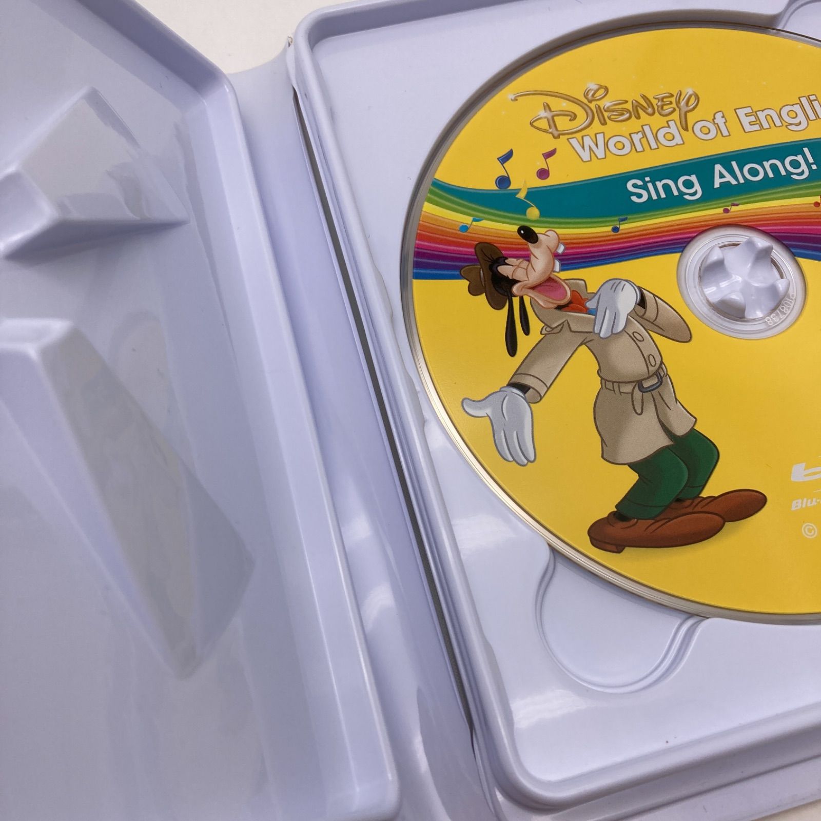 最新版】2022年購入 シングアロングセット ブルーレイ 絵本 CD 字幕あり ディズニー英語システム DWE Disney ワールドファミリー 中古  507326 - メルカリ