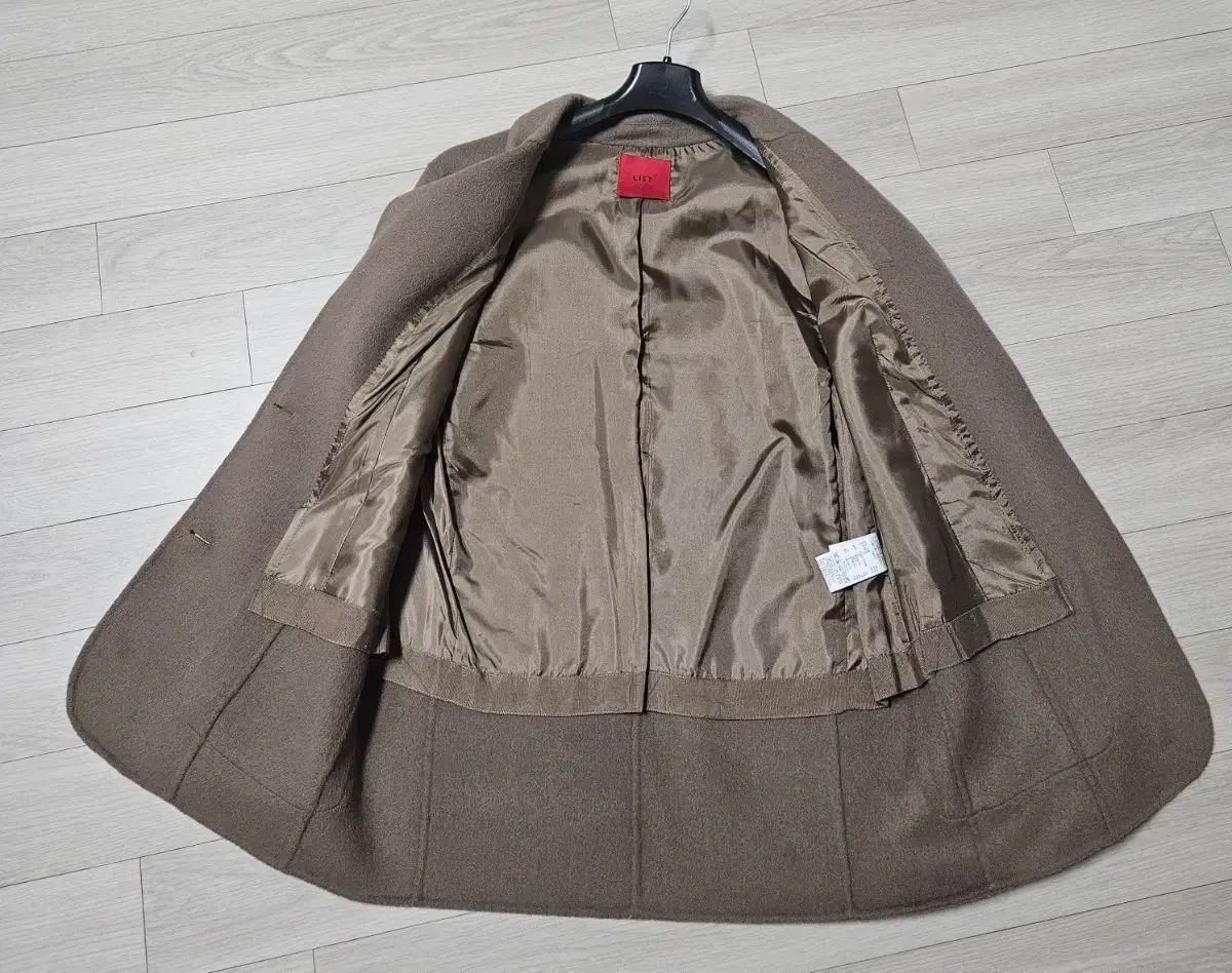 リスト ウール ハンドメイド コート