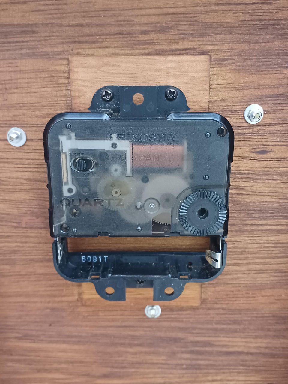 ギフトに最適。 WAKO 和光 置時計 電池式 可動品 SB144 WAKO Wako Table Clock Battery Operated Working SB144