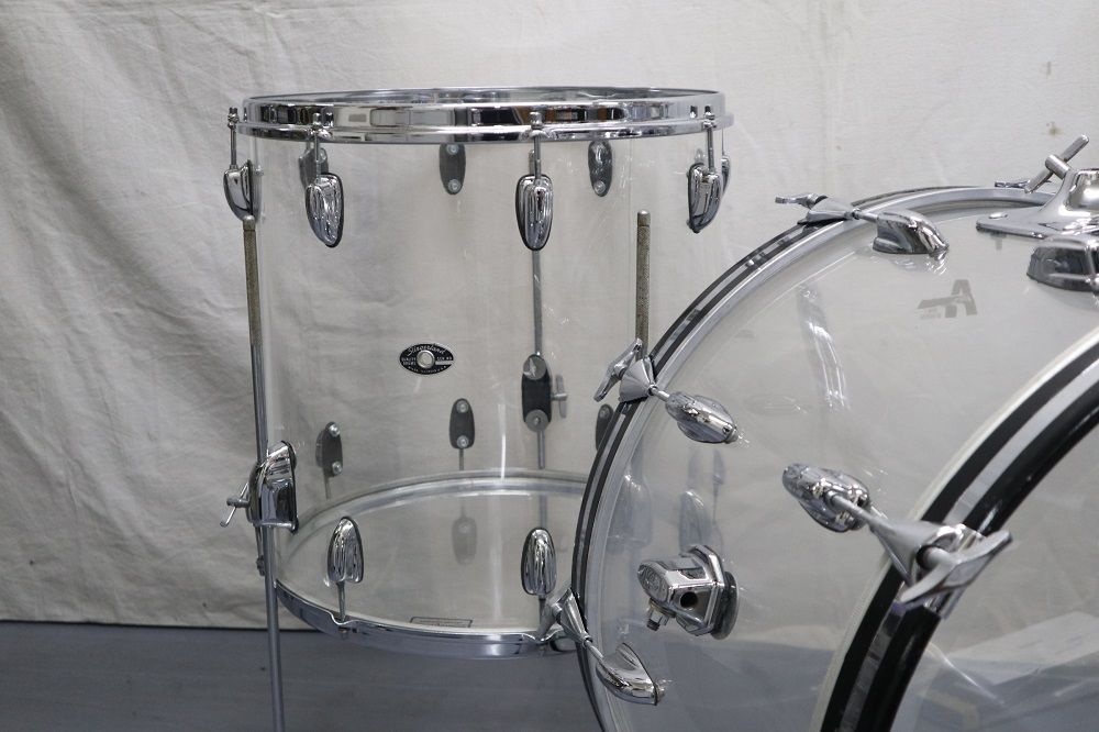 Vintage 70s Slingerland Phantom Acrylic 22.13.16