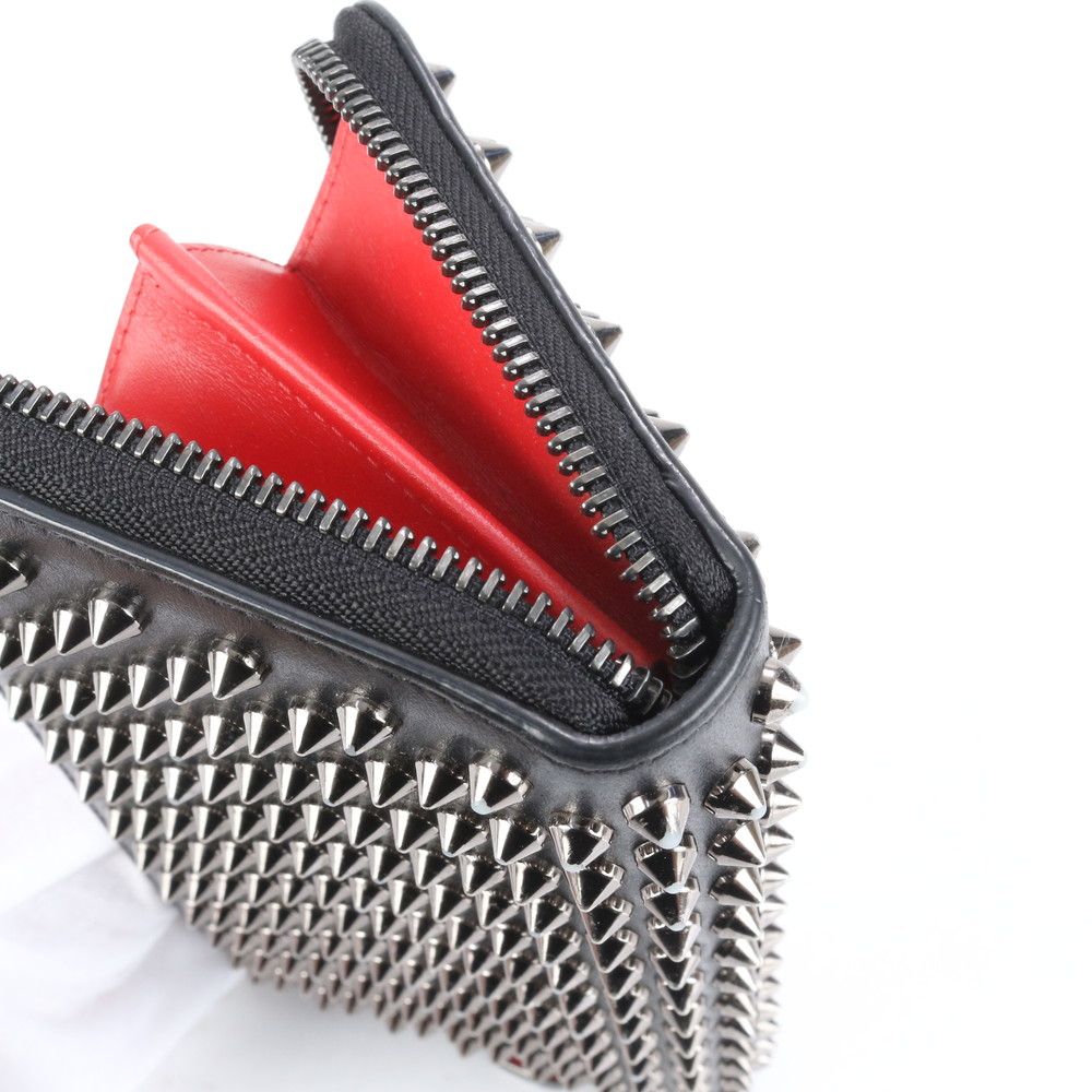 極美品 クリスチャンルブタン パネトーネ 長財布 ゴールドスタッズ