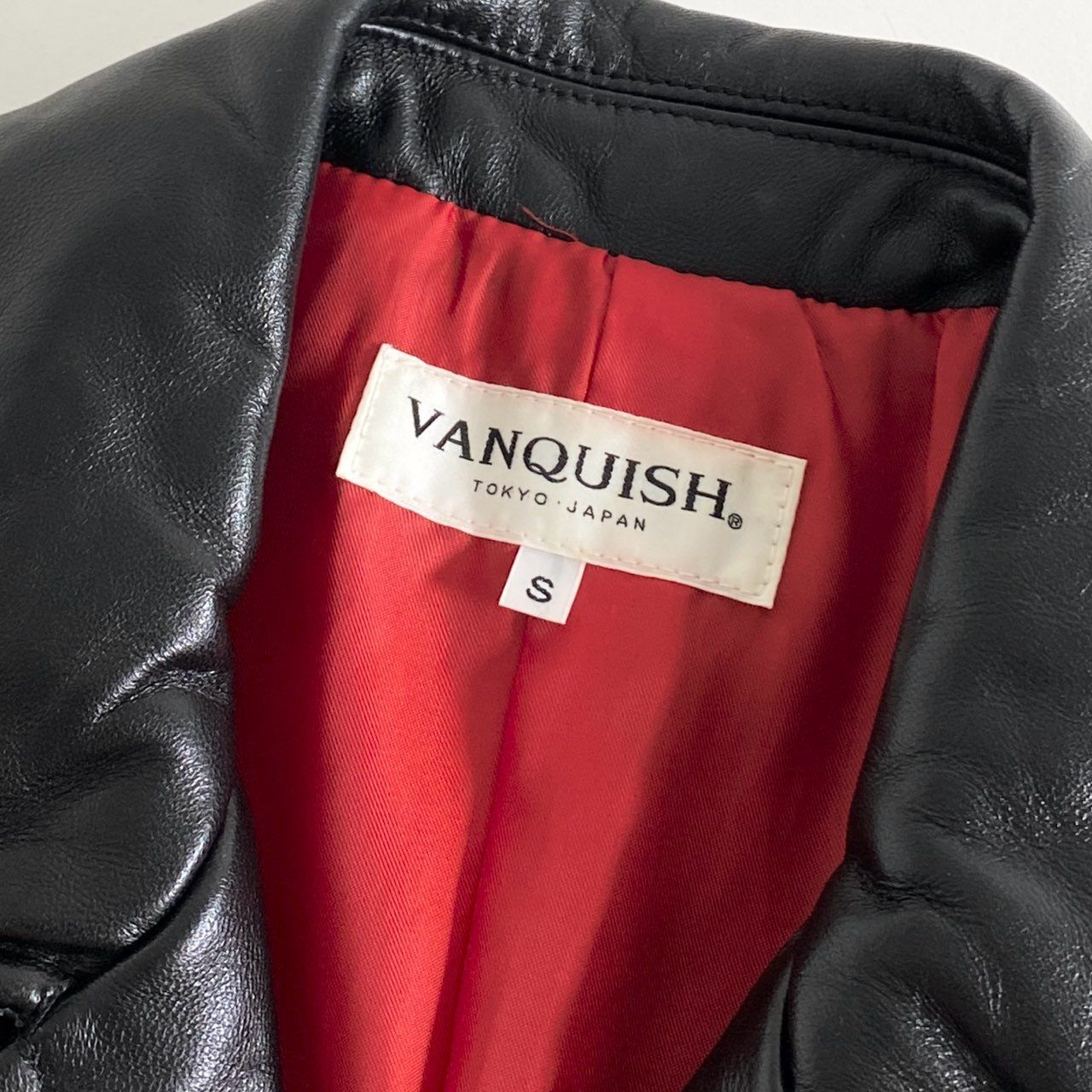 35g28 VANQUISH ヴァンキッシュ ラムレザー キルティング パデッド 
