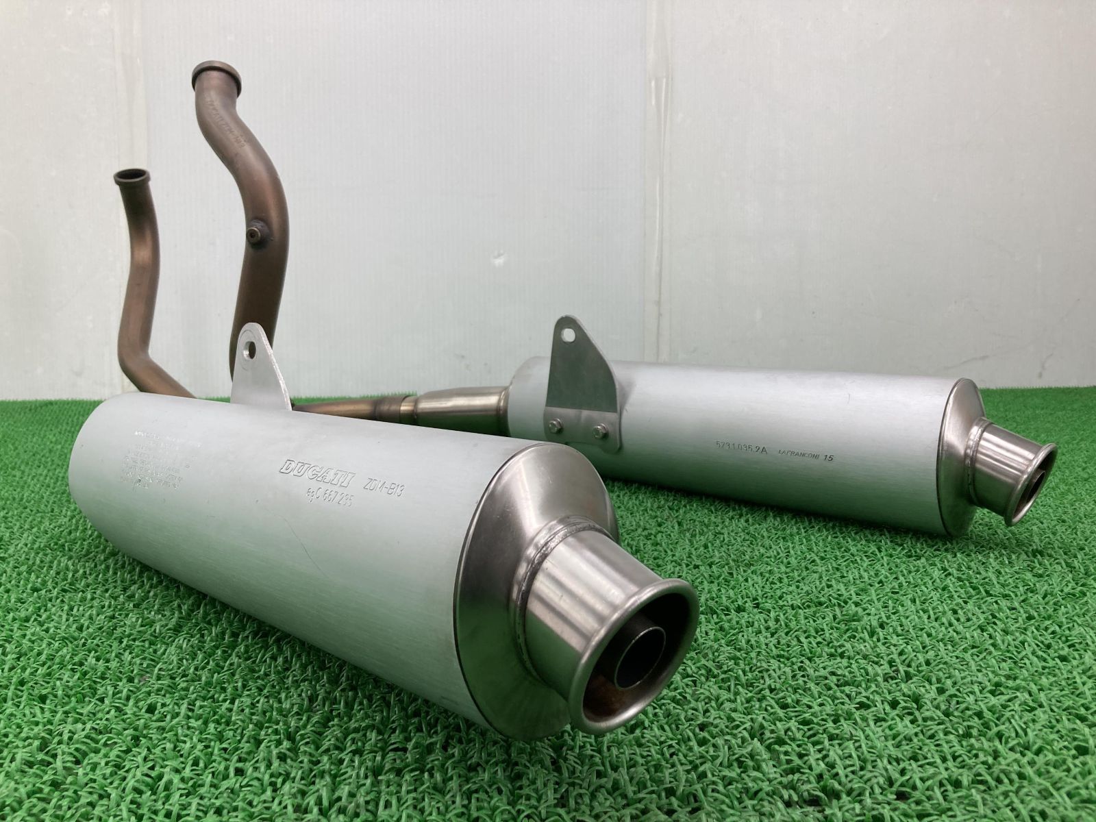 GSX1400Z マフラー 42F3 スズキ 純正 中古 バイク 部品 GY71A 後期 特別仕様車 激レア コケキズなし 車検 Genuine Jo GSX1400Z マフラー 42F3 スズキ 純正 バイク 部品 GY71A 後期 特別仕様