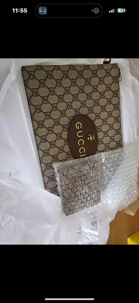 グッチ NEOヴィンテージ クラッチバッグ＋二つ折り財布