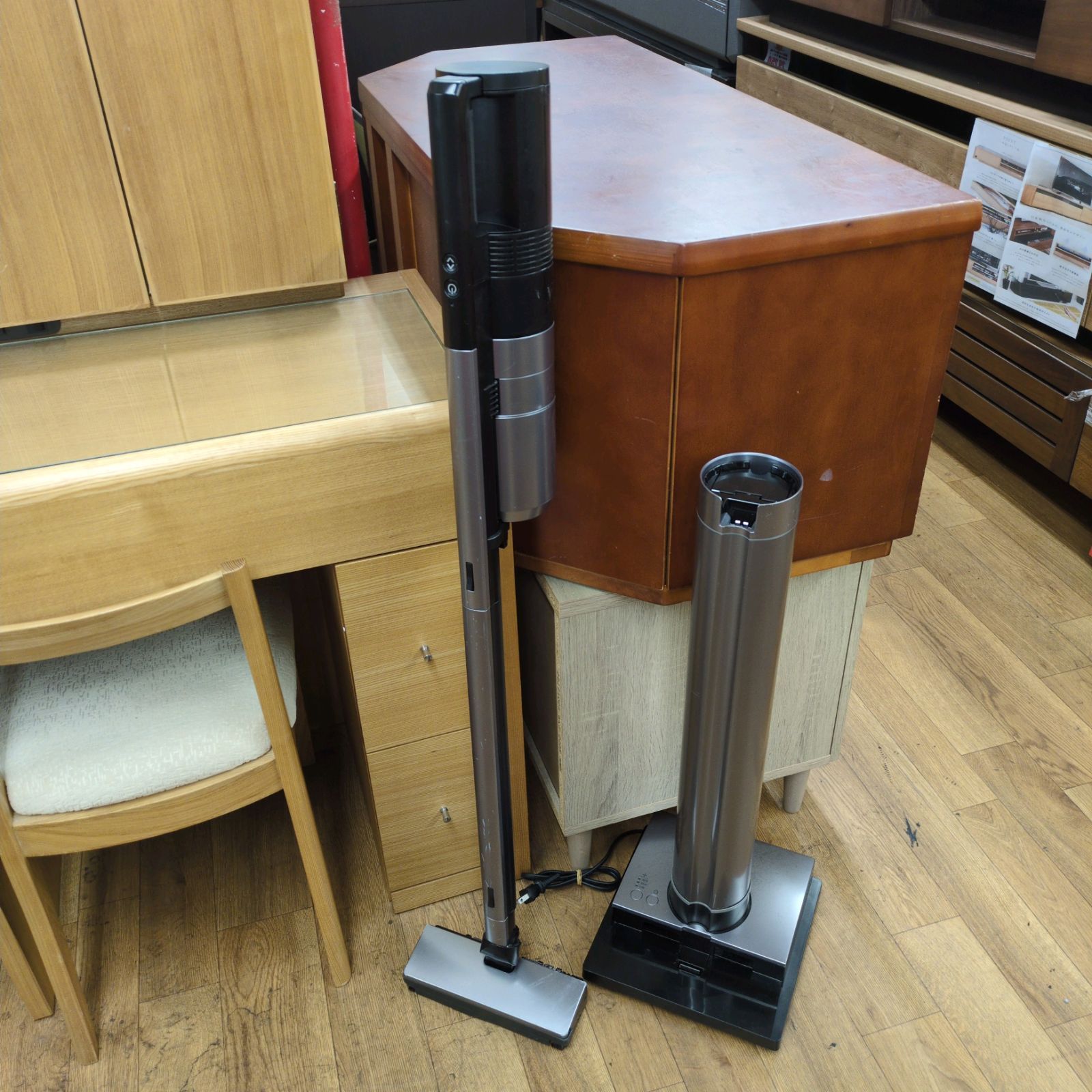 UWANT 布団クリーナー 強力吸引 パワフルたたき ダニクリーナー 湿度