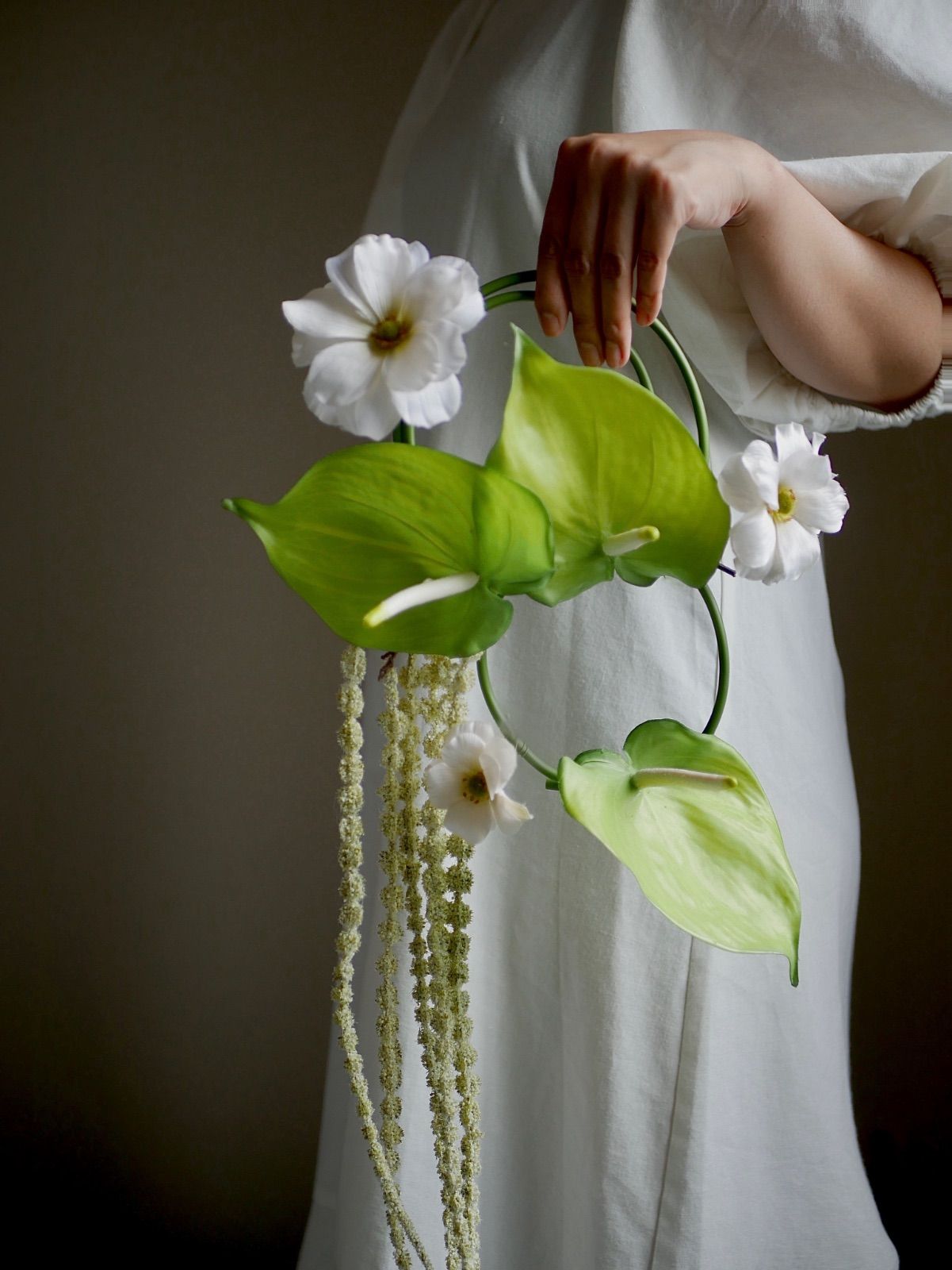 ウェディングブーケ　アンスリウム　リングブーケ　フープブーケ　韓国ブーケ　造花ブーケ　アーティフィシャルフラワー ブートニア付き 送料無料