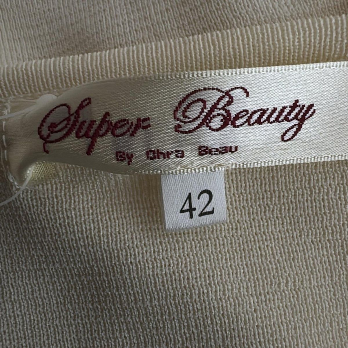 アイボリー×白 長袖