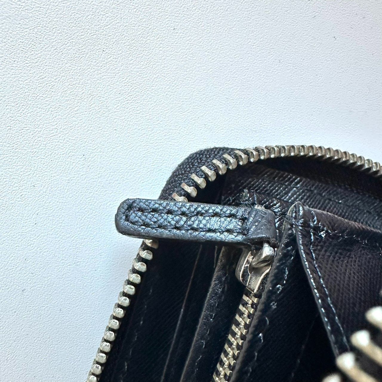 ポールドローイング ブラック