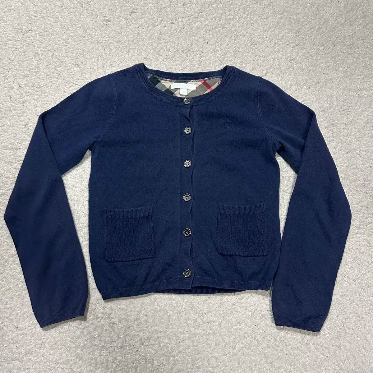 【雷市場（ポンジャン）商品韓国直送】 BURBERRY(バーバリー ) 女児 トゥイーン カーディガン 12y