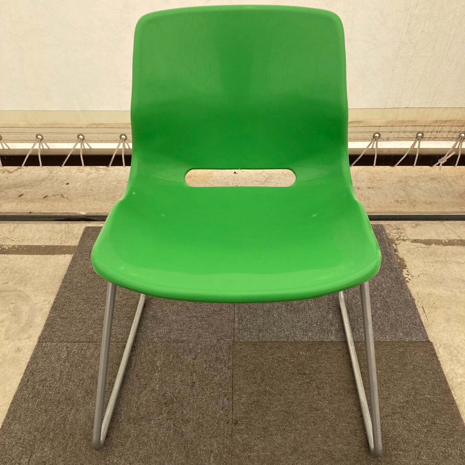 廃盤大人気商品! 送料込み IKEA HENRIKSDAL ダイニングチェア1脚 廃盤大人気商品! 送料込み IKEA HENRIKSDAL ダイニングチェア1脚