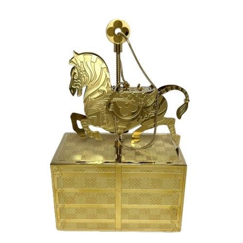 ルイヴィトン クリスマスギフト オーナメント 置物 未使用のルイヴィトンのオーナメントをお買取りしました！