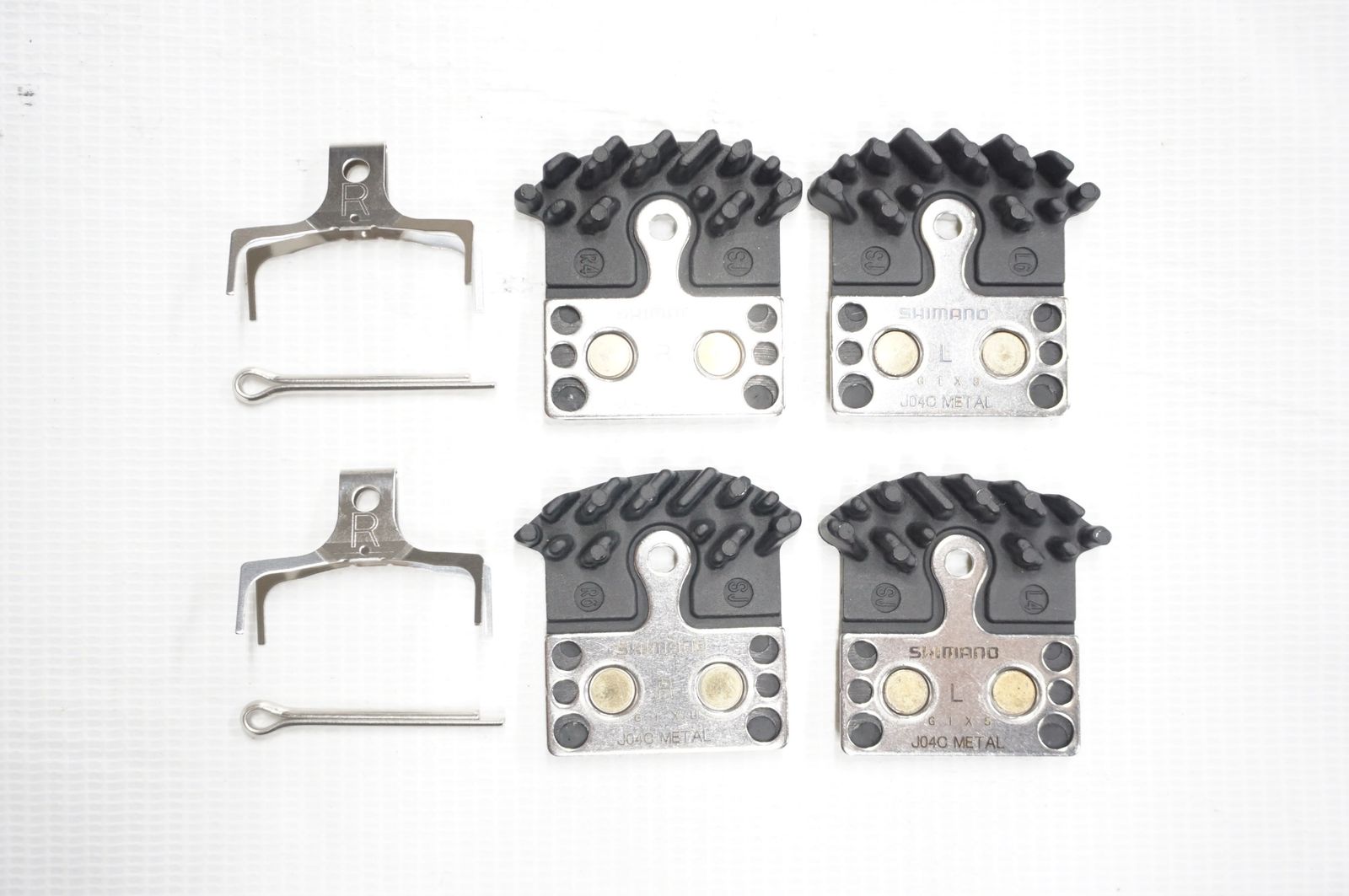 SHIMANO 「シマノ」 J04C フィン付 IBPJ04CMFA 2セット ディスクブレーキパッド / バイチャリ阪急塚口店