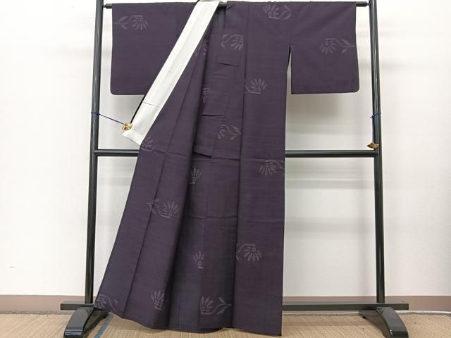 平和屋着物■極上　結城紬　単衣　80亀甲　風景草花文　いしげ結城紬謹製　証紙付き　逸品　未使用　DZAA7919kh5 平和屋着物□極上 結城紬 単衣 80亀甲 風景草花文 いしげ結城紬