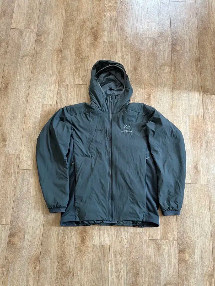 ARC TERYX アークテリクス Atom アトムフーディ LT グレー L