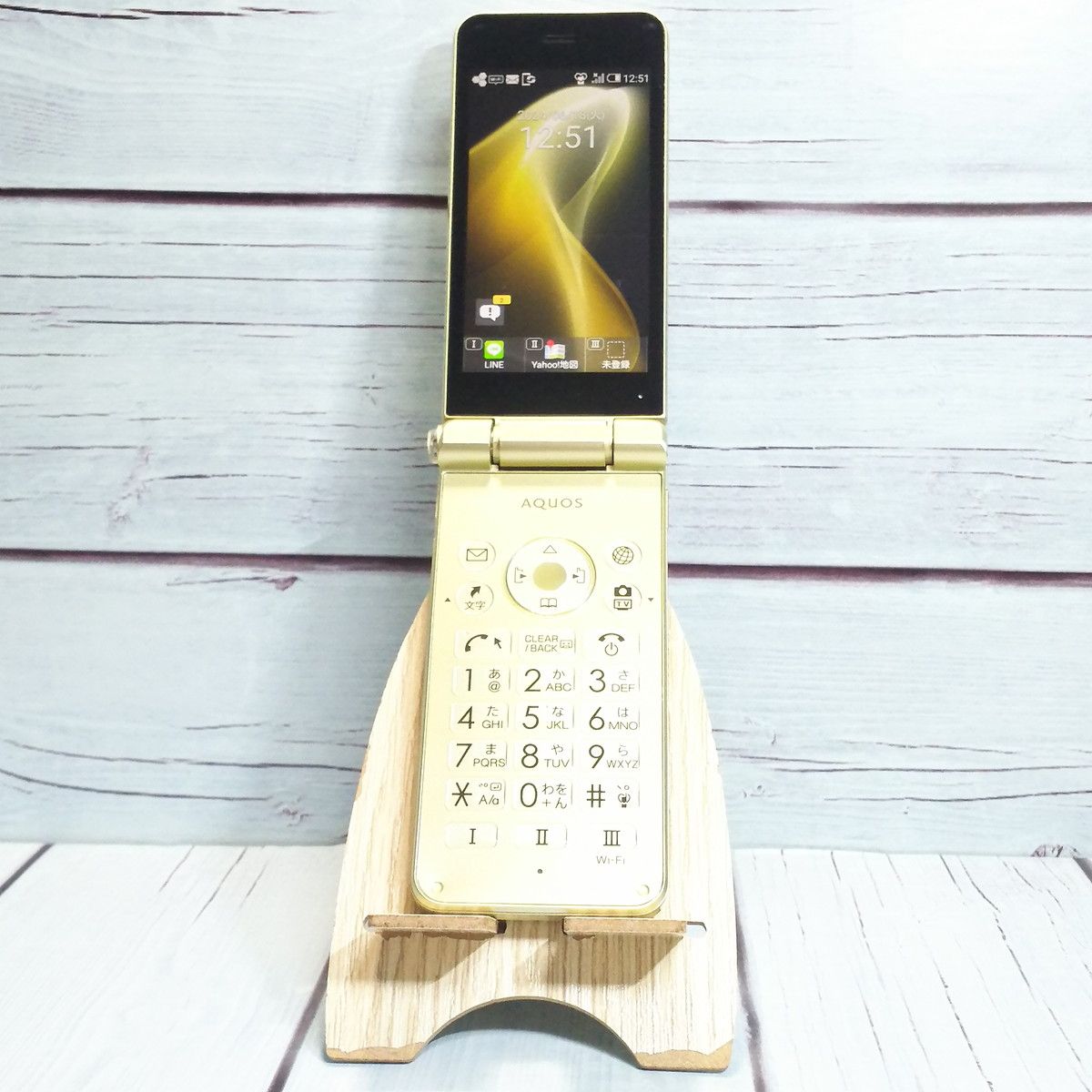 新品 SIMロック解除済 SIMフリーのアクオス ケータイ2 AQUOS