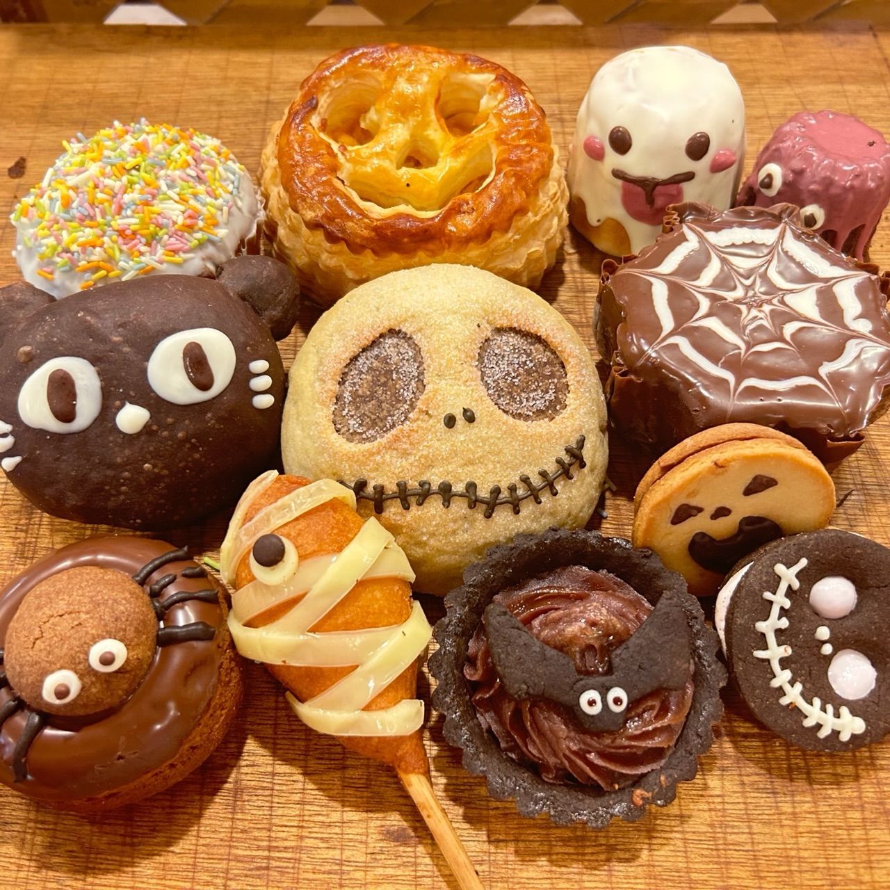 Sur La Table ハロウィン パンケーキ卵型 3個セット