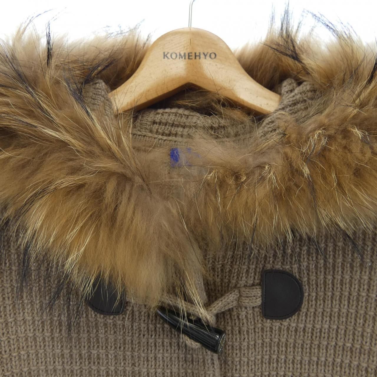 ブルーレーベルクレストブリッジ ケープコート レッドチェック