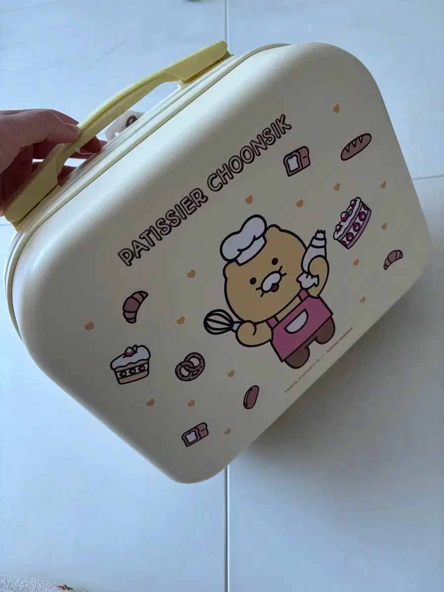 ソラマメ チュンシク レッドバッグ キャリーバック