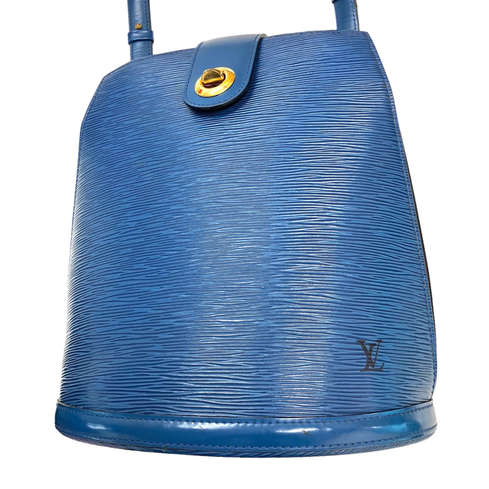 ルイヴィトンショルダーバッグエピクリュニートレンドブルー