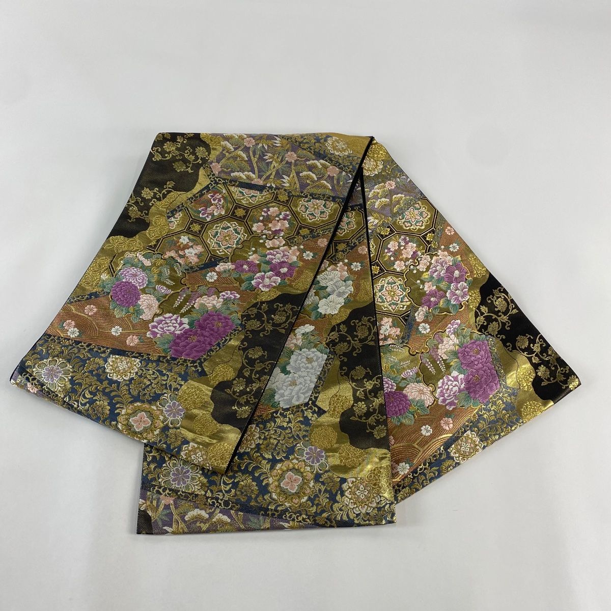 た*ん様 花柄刺繍 袋帯 薄紫 薄いピンク 花柄刺繍 袋帯 - メルカリ