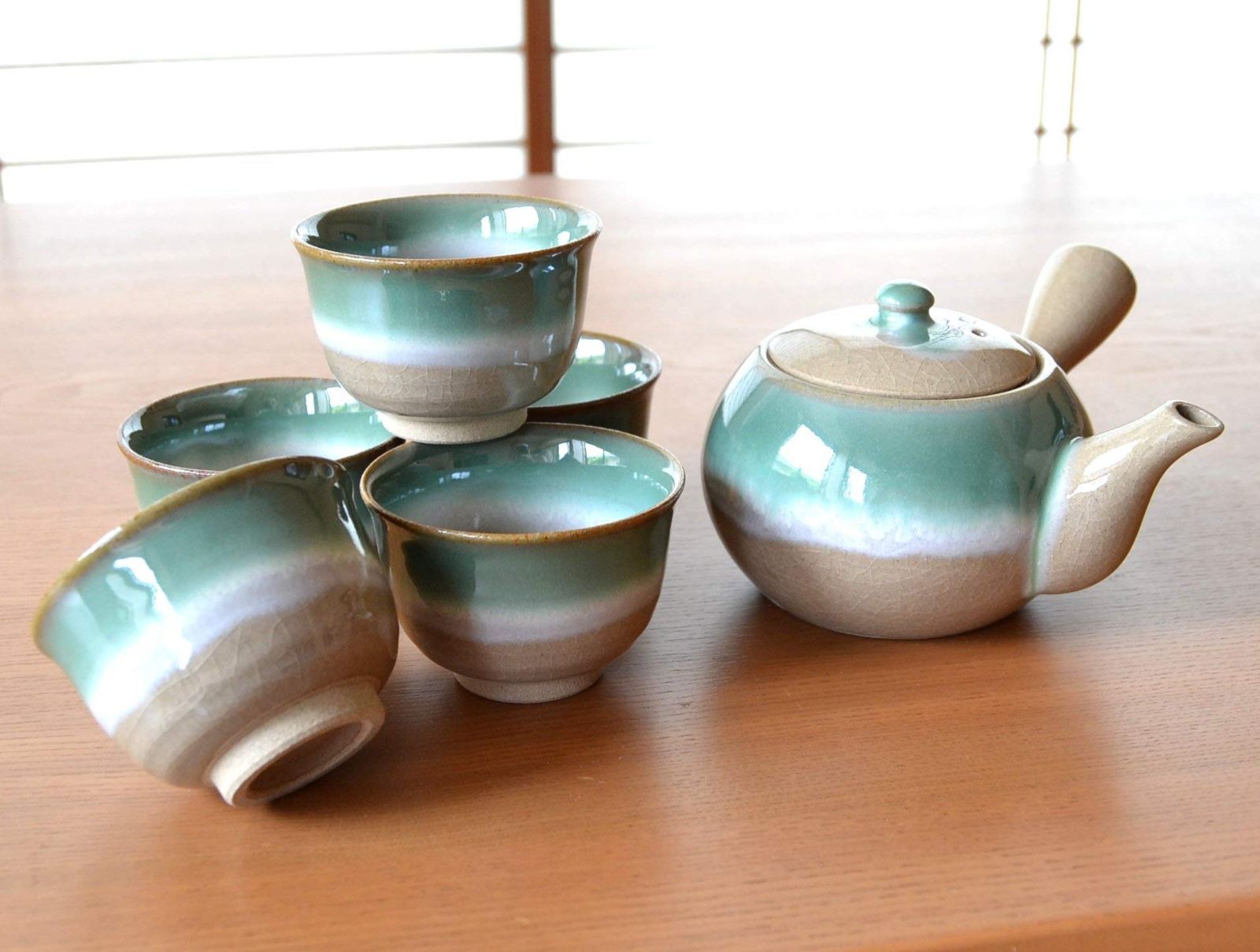 数量限定】陶器製 U急須茶器 晩秋 おしゃれ 日本茶 有田焼 日本製 茶器セット 有田焼「小鉢 天つゆ皿 茶碗 急須 茶器」［］