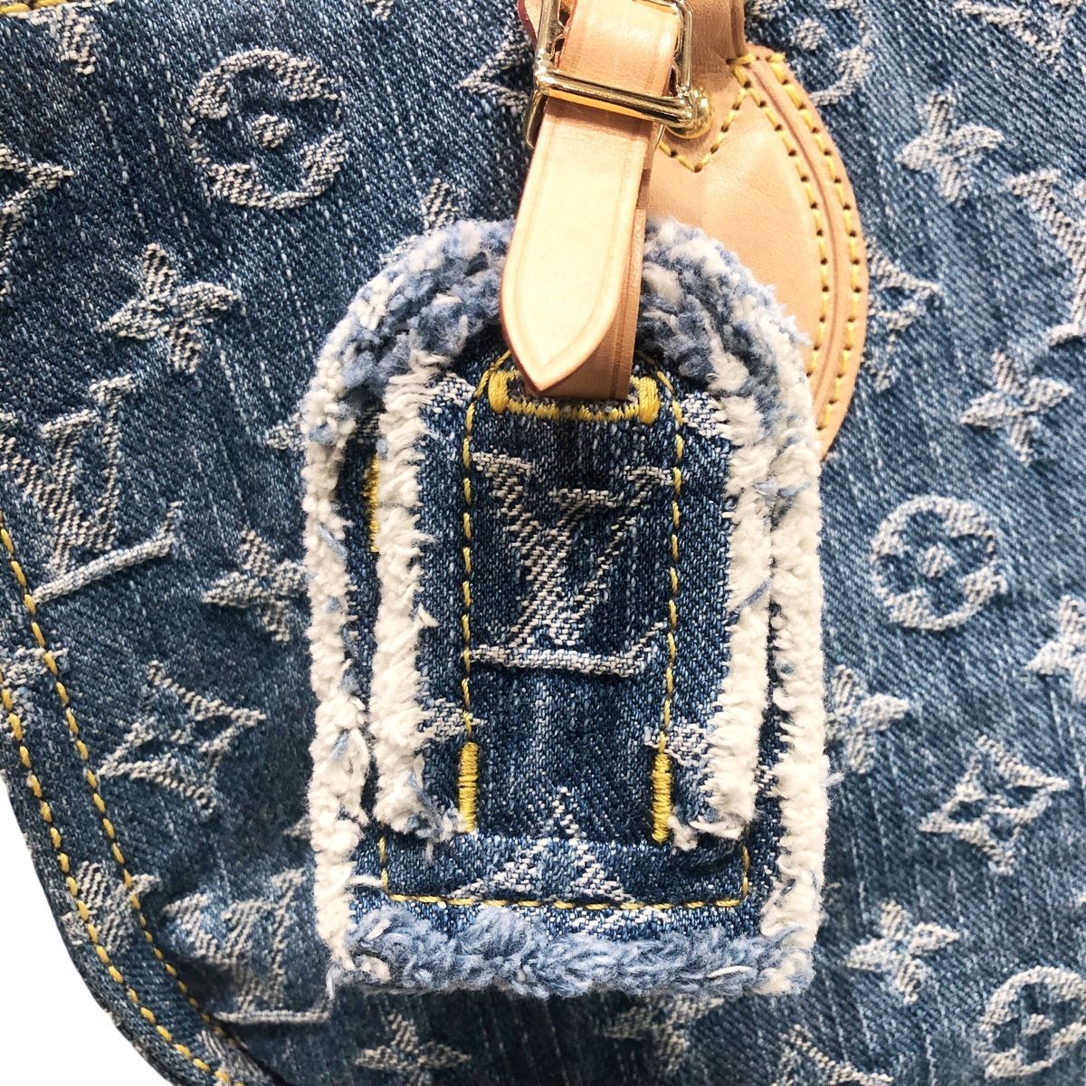 中古】 LOUIS VUITTON ルイ・ヴィトン オンザゴーMM モノグラム