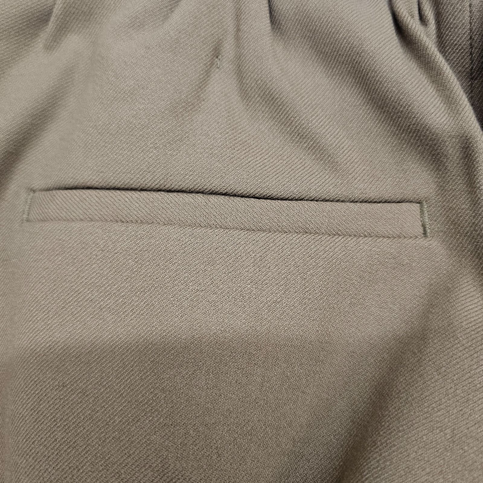 ゴムテーパードパンツ