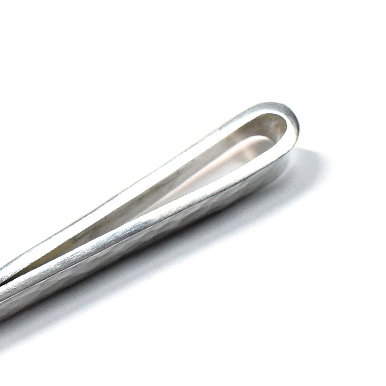 ネクタイピン 槌目模様