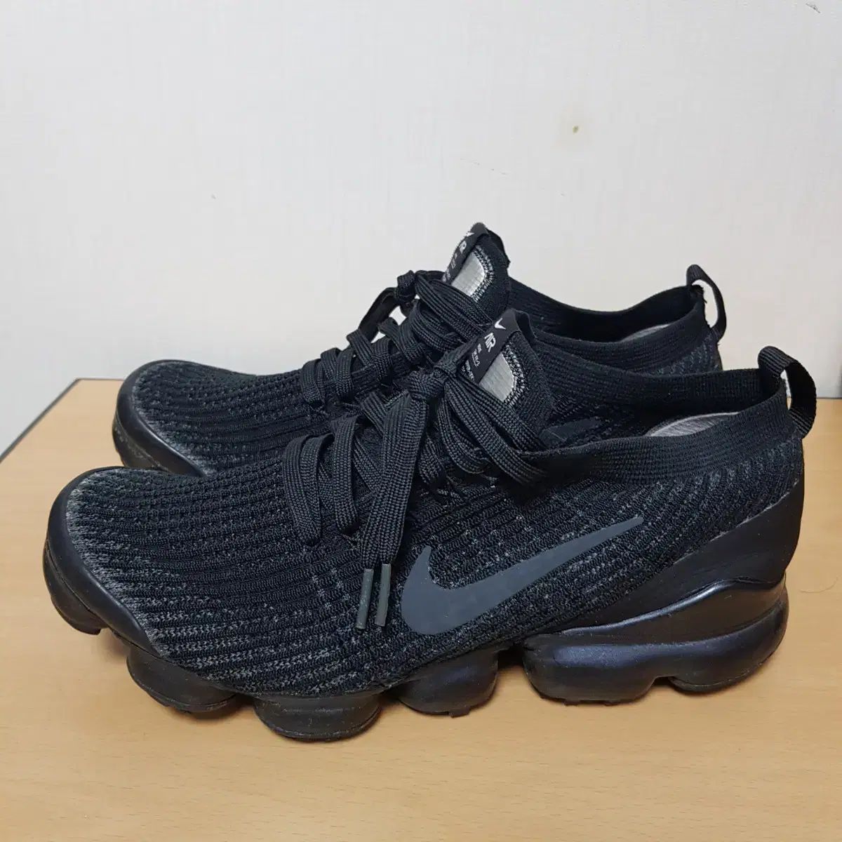 【80％以上割引】 NIKE ナイキ エア ヴェイパーマックス フライニット 3 0 トリプルブラック 275