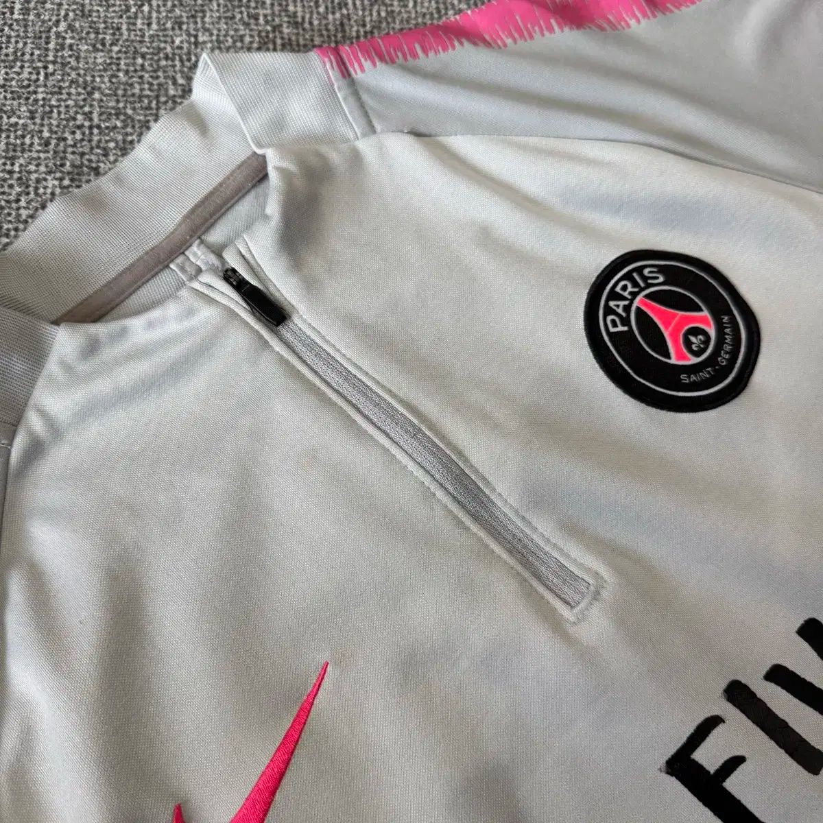 NIKE ナイキ