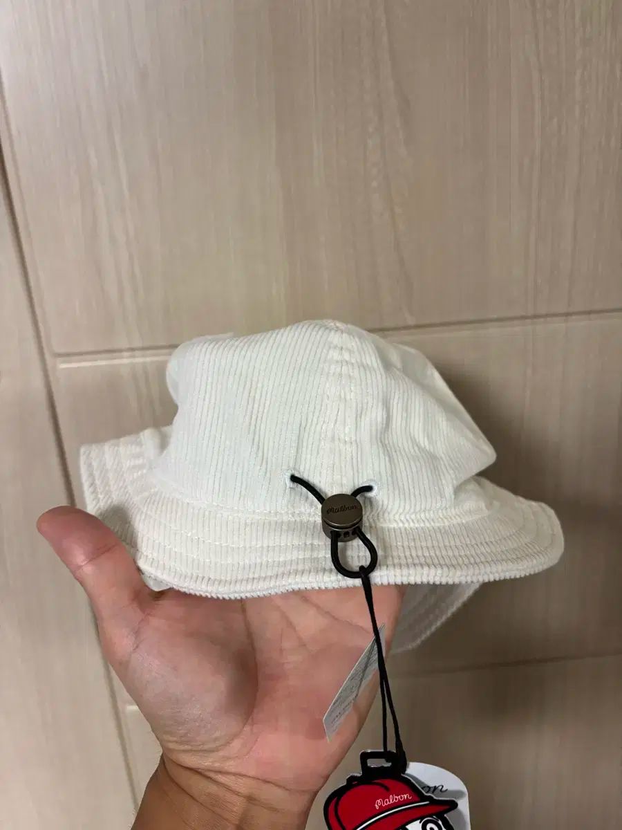 バケットハット