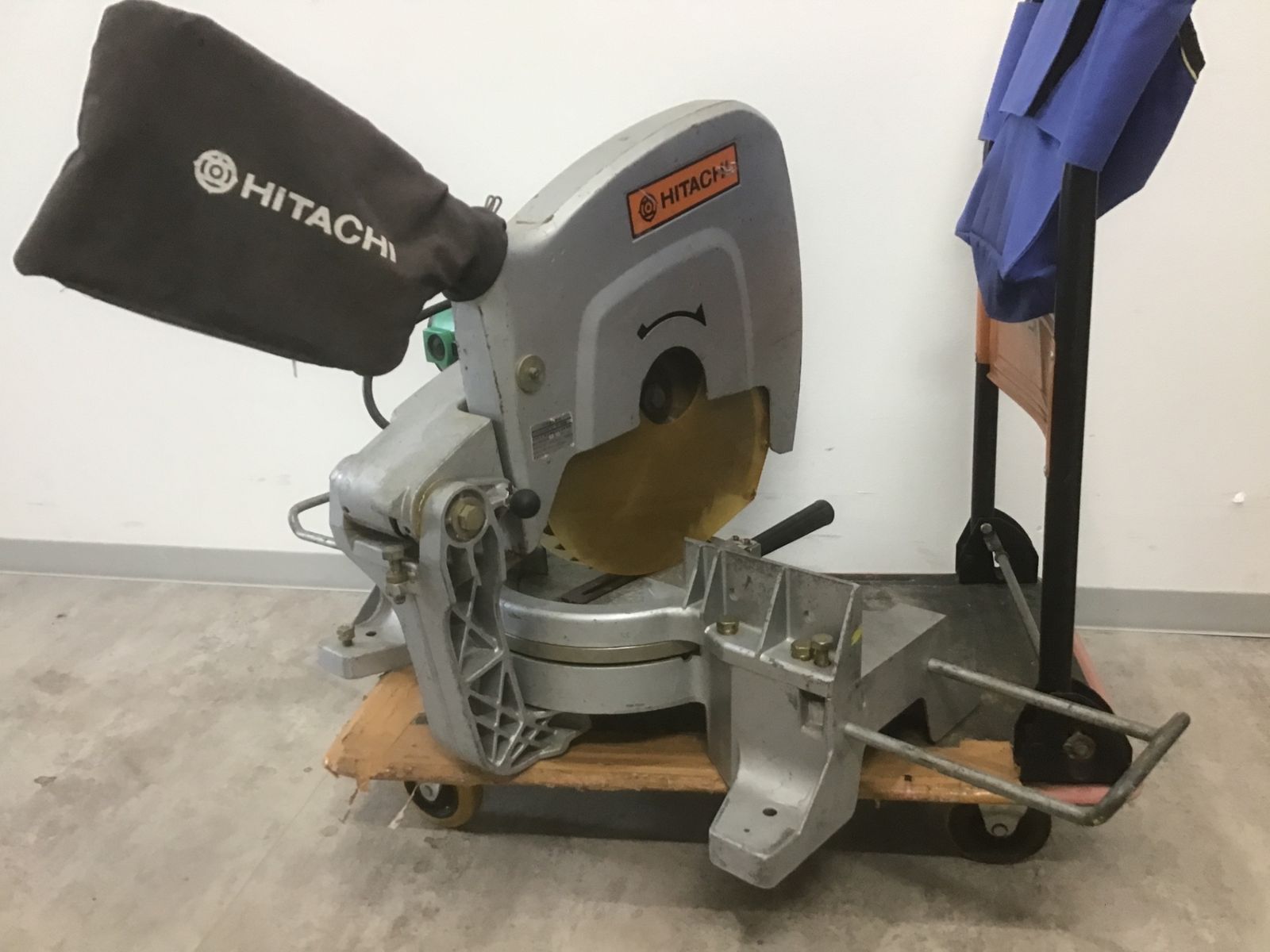 ☆HiKOKI(旧日立工機) 380㎜ブレーキ付卓上丸のこ C15FB ITFV90TC171C