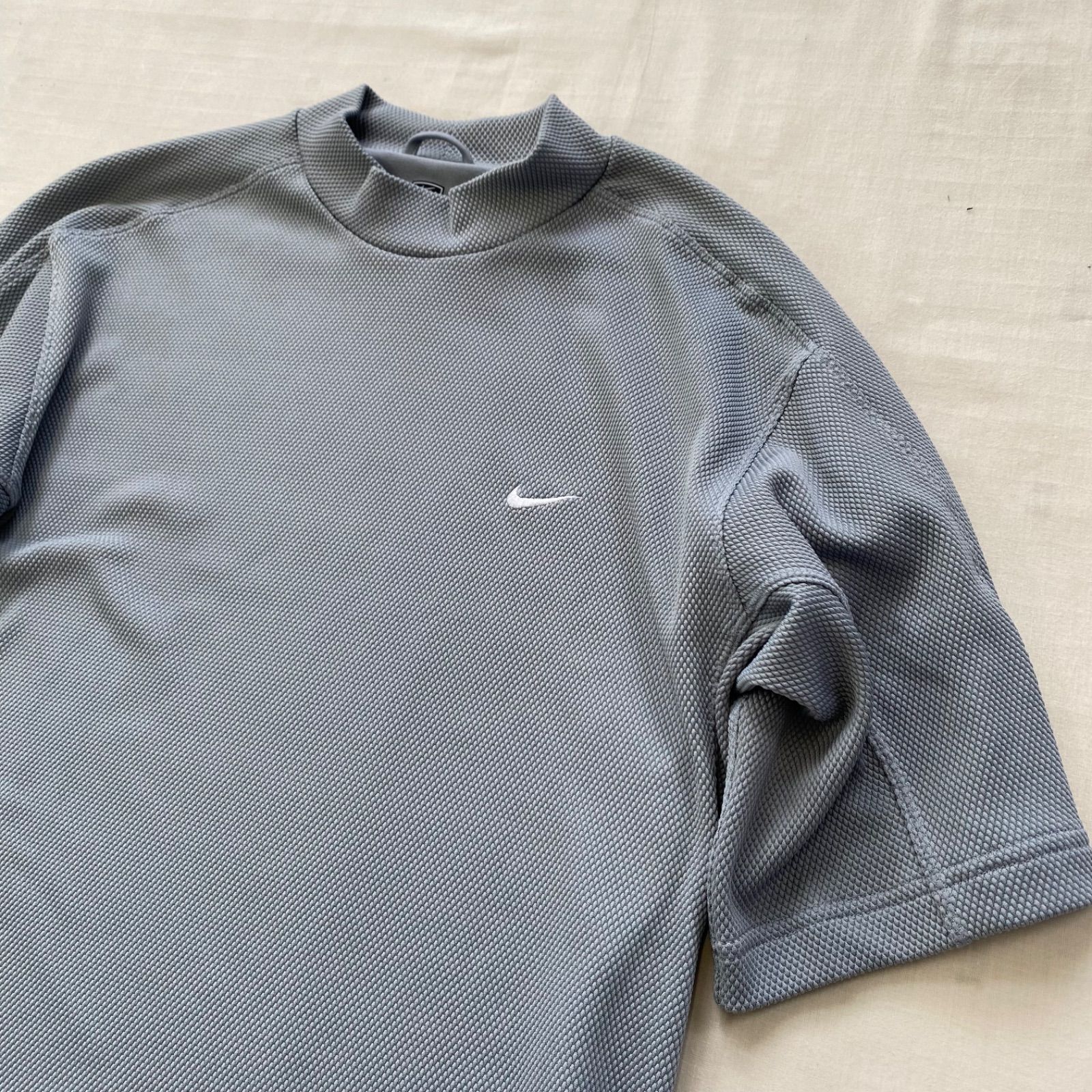 NIKE - NIKE GOLF 半袖ナイロンウェア グレー×ブラック M NIKE - NIKE GOLF 半袖ナイロンウェア グレー×ブラック Mの通販