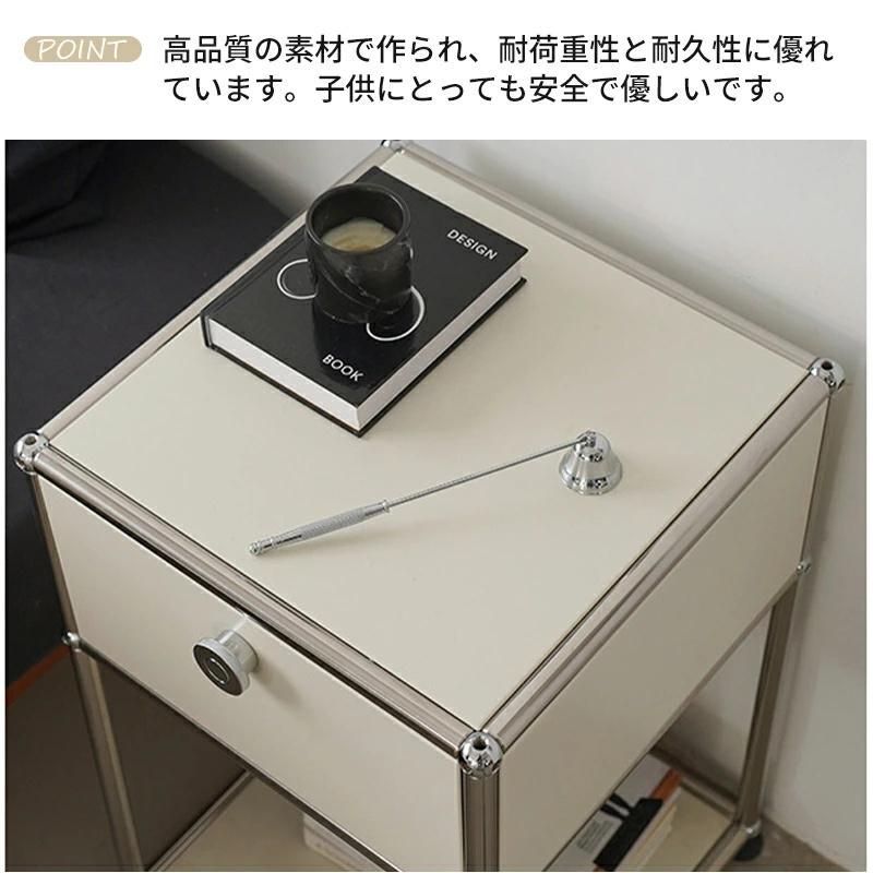 ナイトテーブル