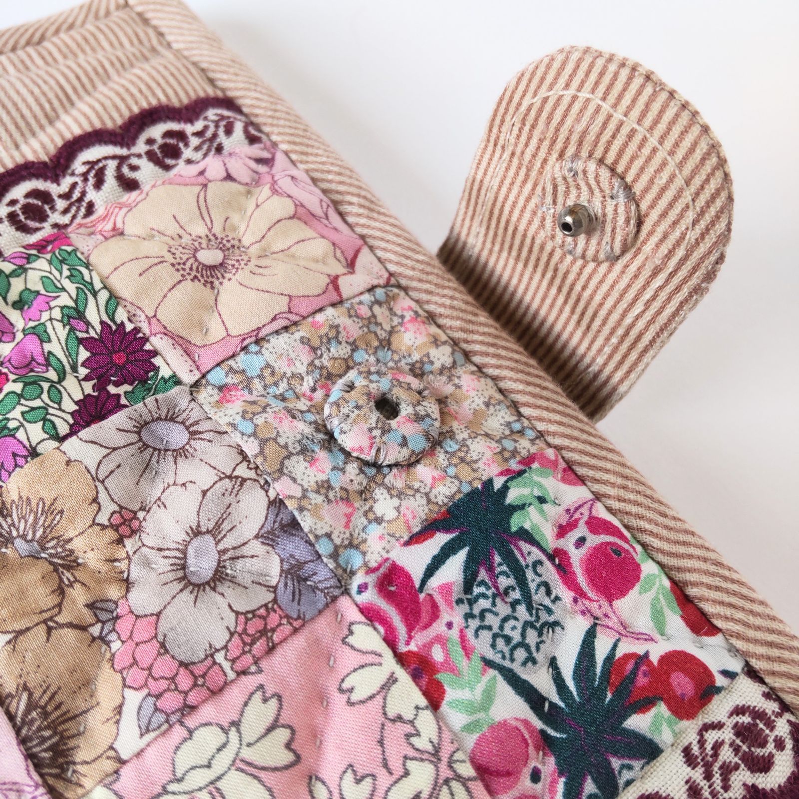 パッチワーク＊リバティプリントのおくすり手帳ケース＊マルチケース  