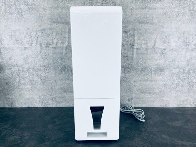 ユキオ様】コロナ 衣類乾燥除湿器 CD-P63A 2024年製 CD-P63A2(W) 除湿