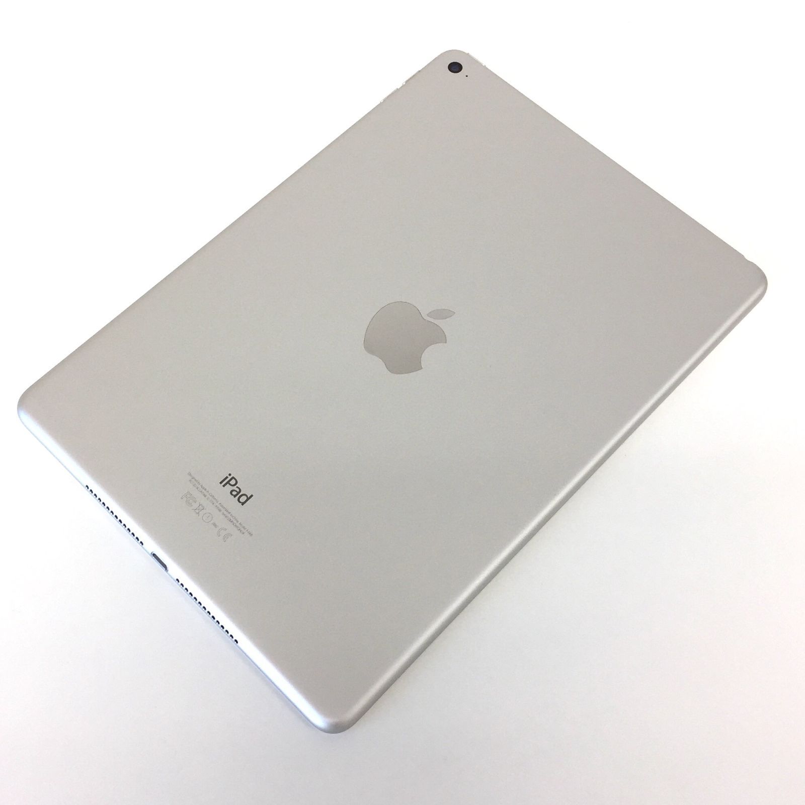 θ iPad Air 2 Wi-Fiモデル 32GB シルバー MNV62J/A - メルカリ