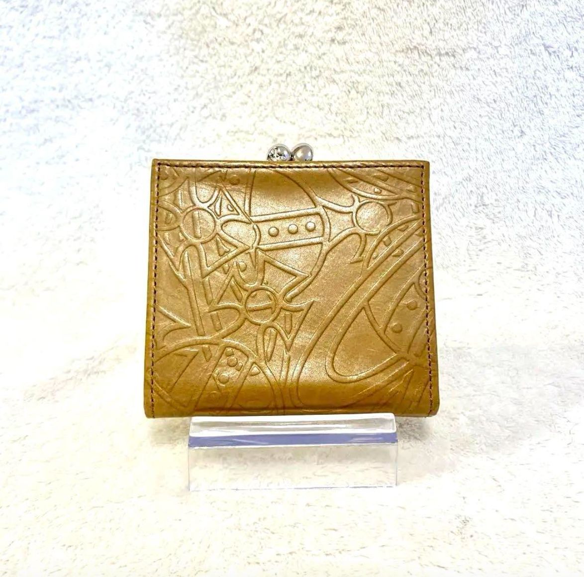 VivienneWestwood ヴィヴィアン ウエストウッド ミニ財布 レザー キャメル ライトブラウン がま口 二つ折財布 折財布 RANDOM LINE ORB 口金 プレゼント ユニセックス