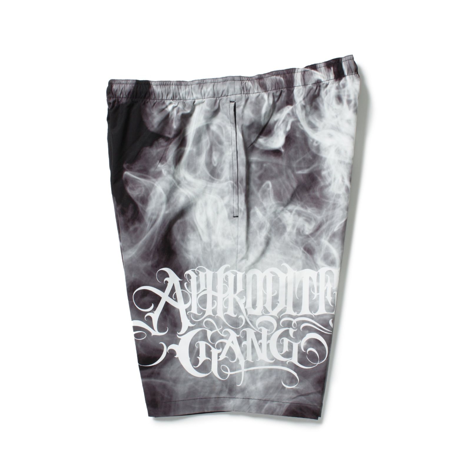 新作】舐達磨 SMOKE CLASSIC LOGO BOARD SHORTS - メルカリ