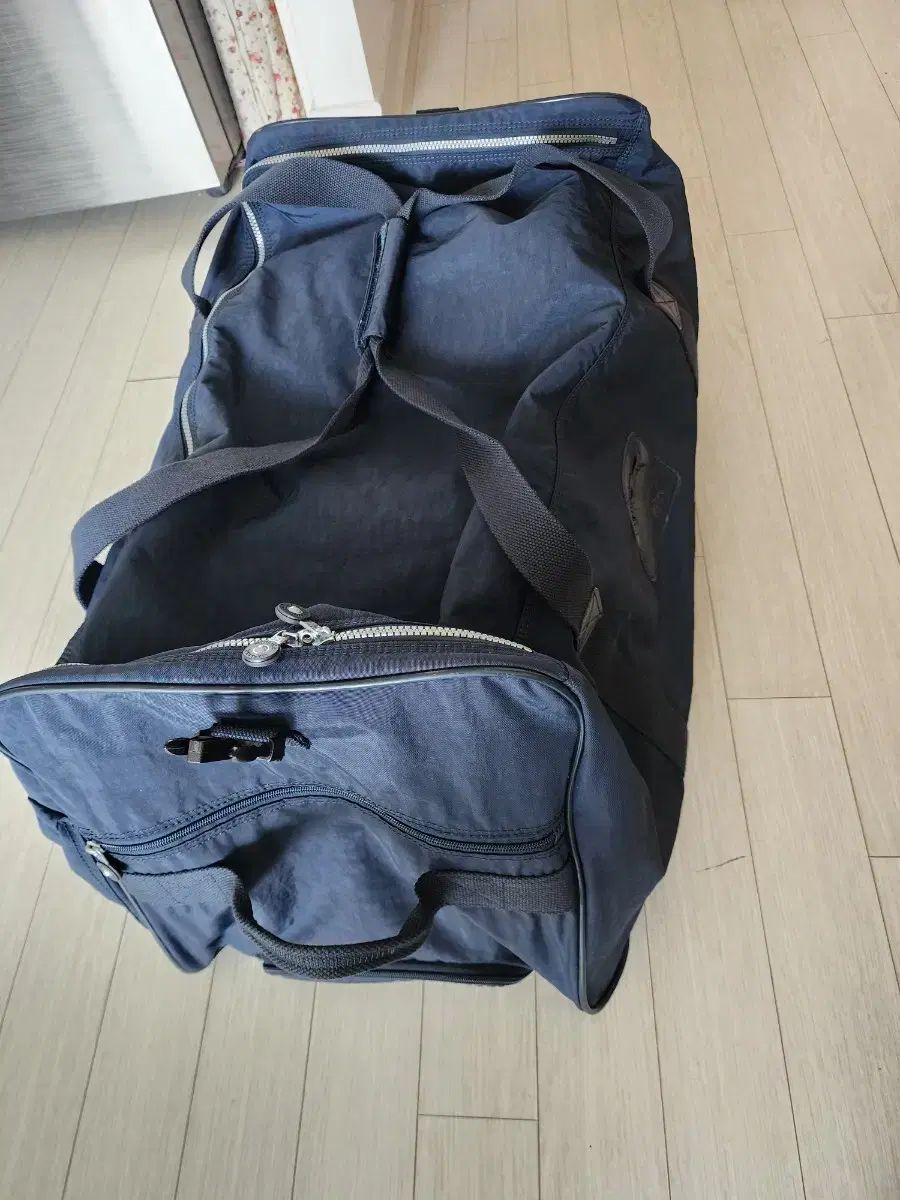 Kipling キプリング