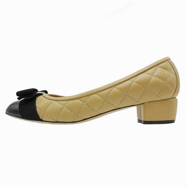 新品 フェラガモ サンダル 24cm ひきだし ゴールド 