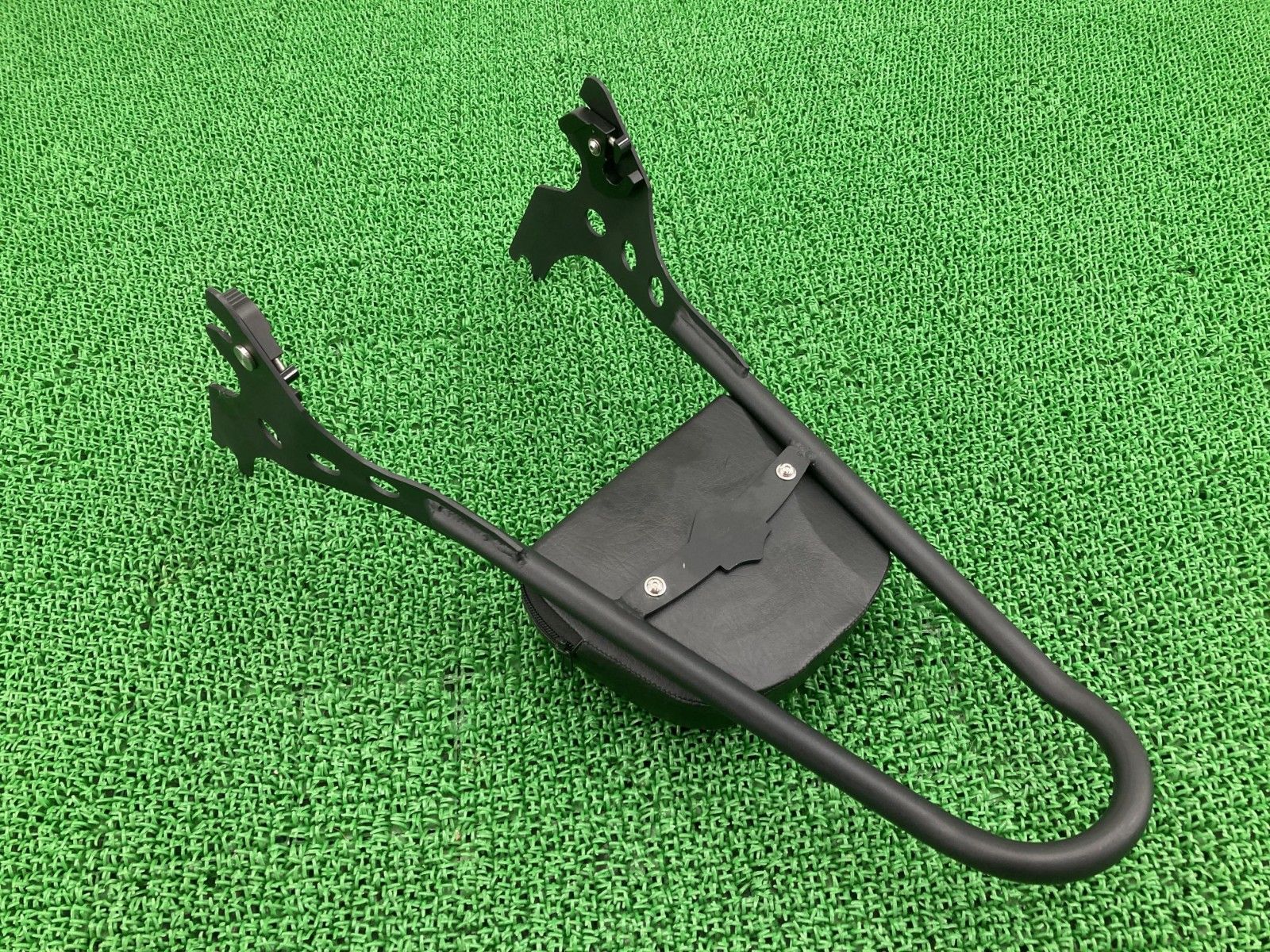 RISE製XL883 XL1200 シーシーバー 社外 バイク 部品 04年～スポーツ 