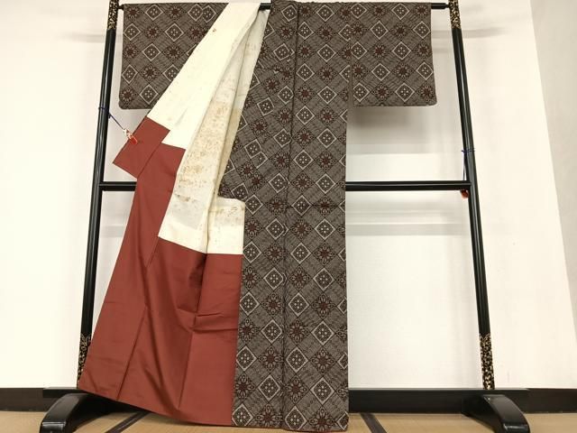 平和屋着物○本場大島紬 龍郷絣 花菱文 正絹 逸品 AAAU8443zg - メルカリ