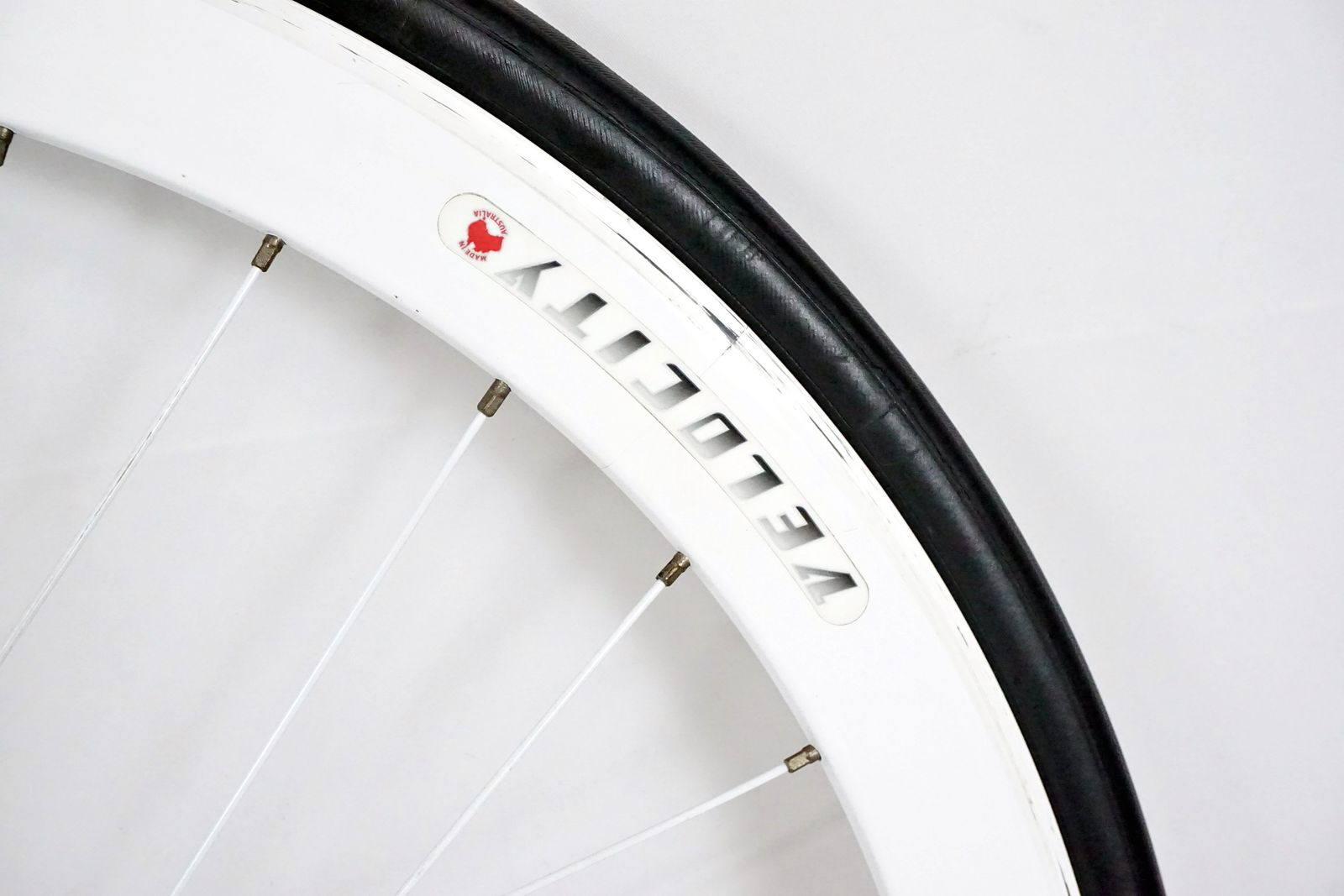 velocity B43 ピストホイールセット Velocity B43 + BLB Track Wheelset