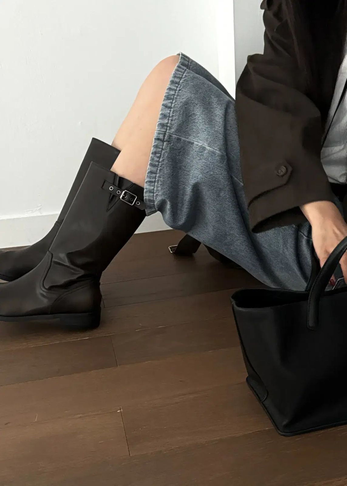 バックルハーフブーツ